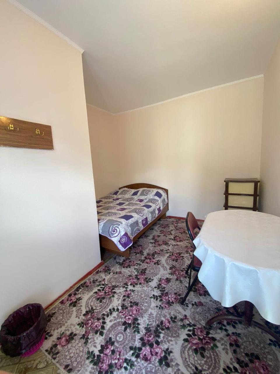 Guest House Regina Bulan Sogottuu Стая снимка